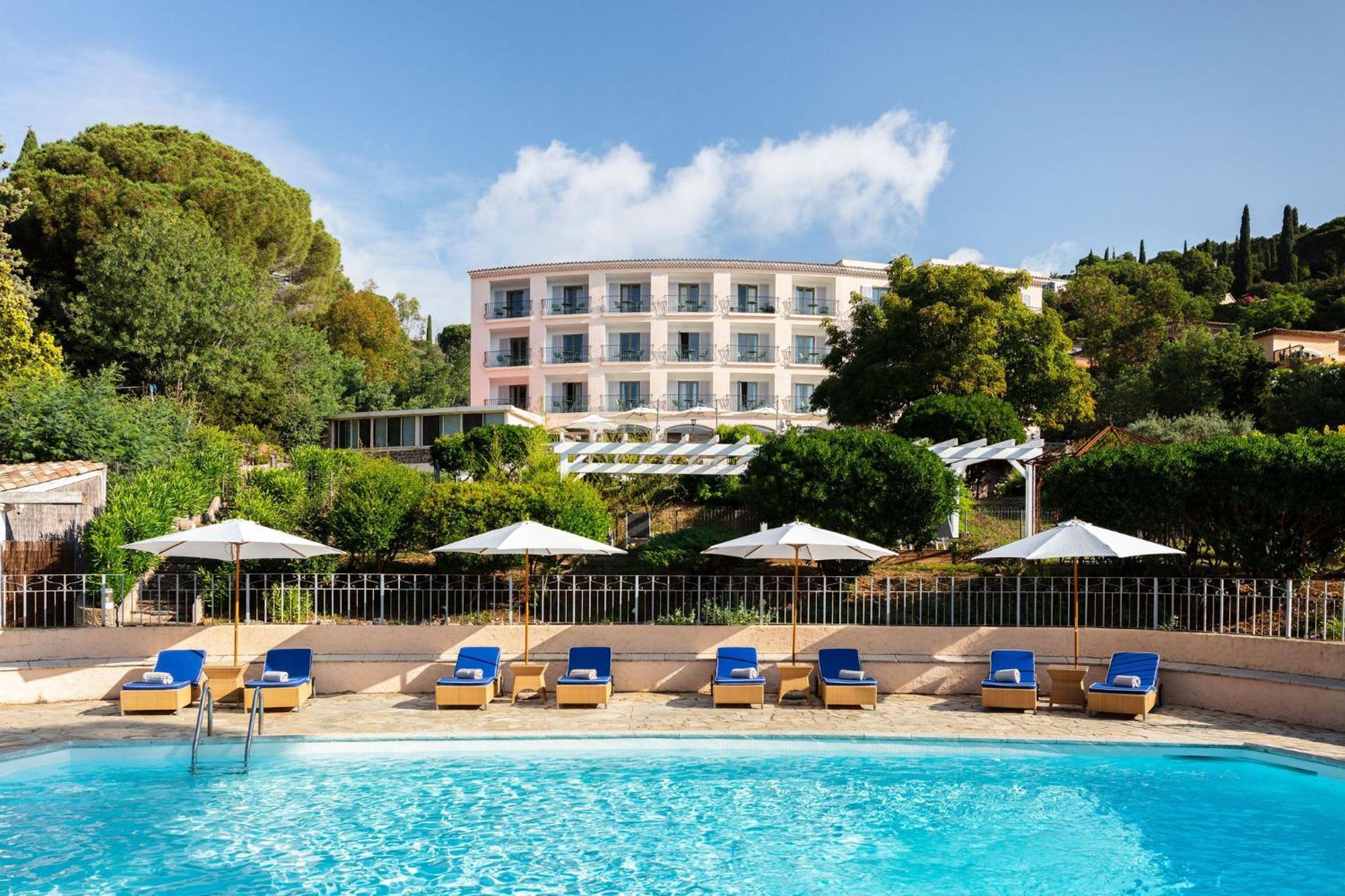 Hotel Du Parc Cavalaire Sur Mer Exterior foto